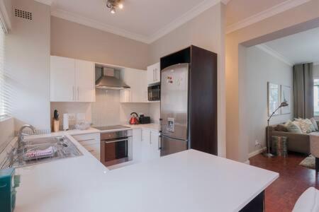 Modern Apartment In Rosebank Johannesburg Dış mekan fotoğraf